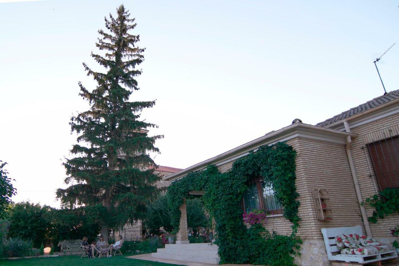 הוילה Santibanez del Val El Jardin De Manuela מראה חיצוני תמונה